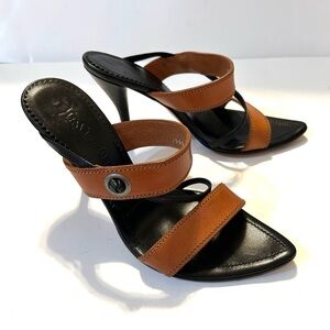 Yves Saint Laurent Leather Heels Worn Once Size 37-1/2 (7). Made in Italy.